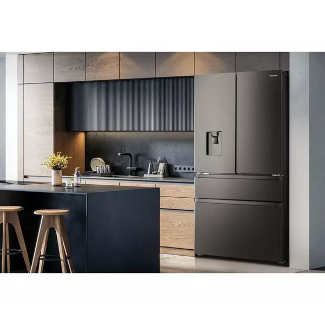Hisense PureFlat RF749N4SWFE Non-Plumbed Frost Free American Fridge Freezer - Black / Stainless Steel (EX-DISPLAY/C)