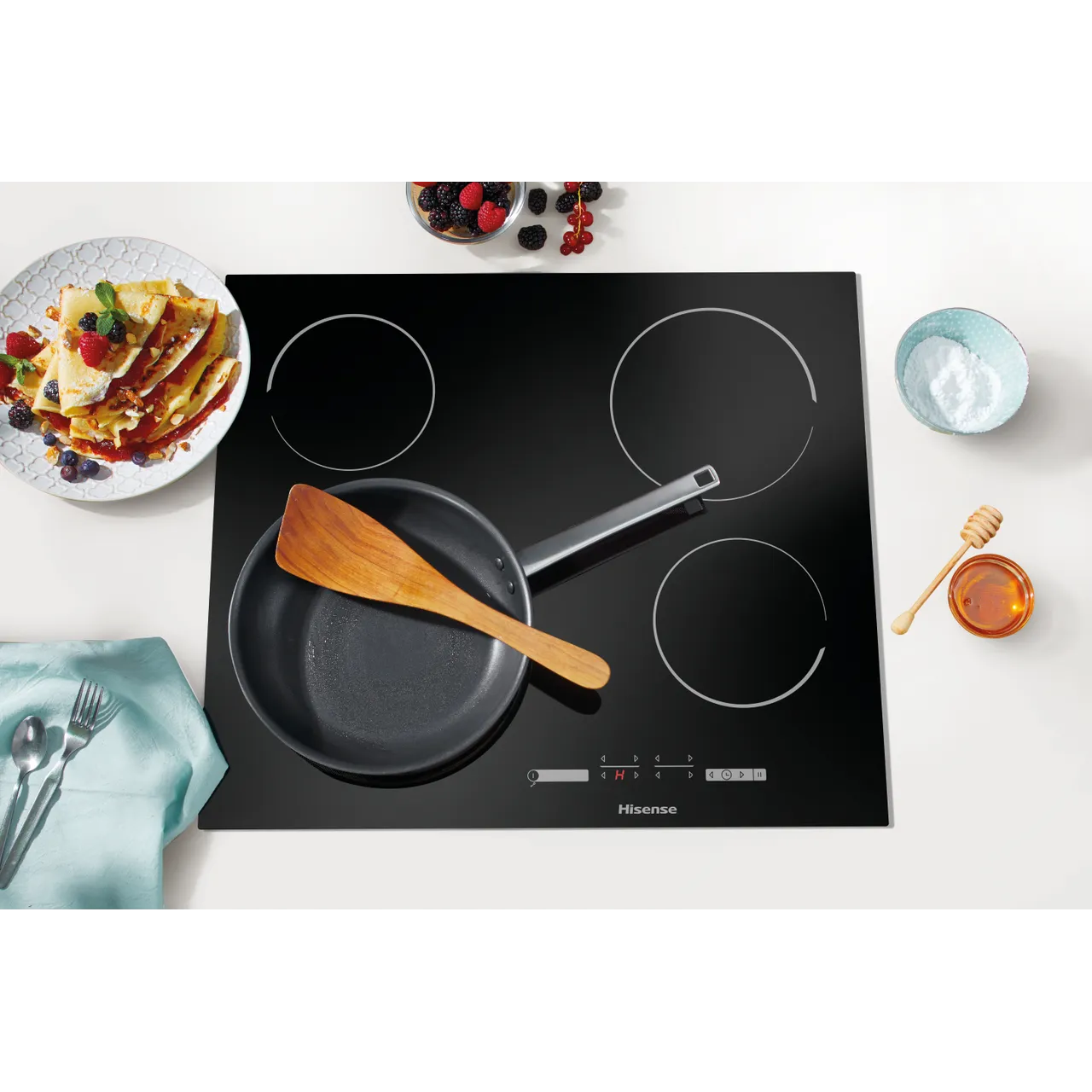 Hisense E6432C 60cm Ceramic Hob - Black