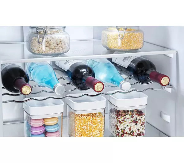 Hisense RB390N4WWE 60/40 No Frost Fridge Freezer - White (EX-DISPLAY/B)